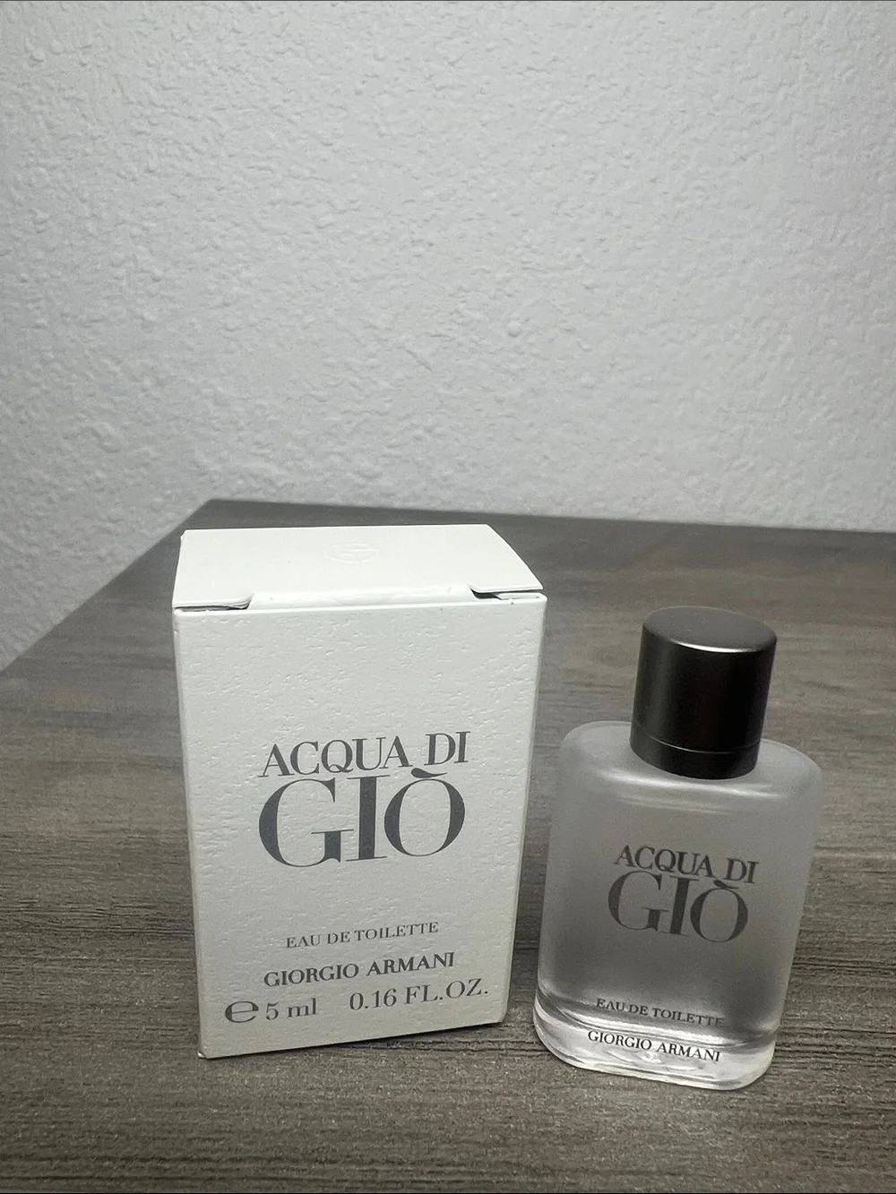 Men’s Cologne Minis Mont Blanc, Versace, Valentino, Viktor Rolf & Acqua Di Gio